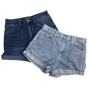 Forever21 2 Pair Bundle Denim Shorts Sz 28 High Rise Striped and Medium Wash